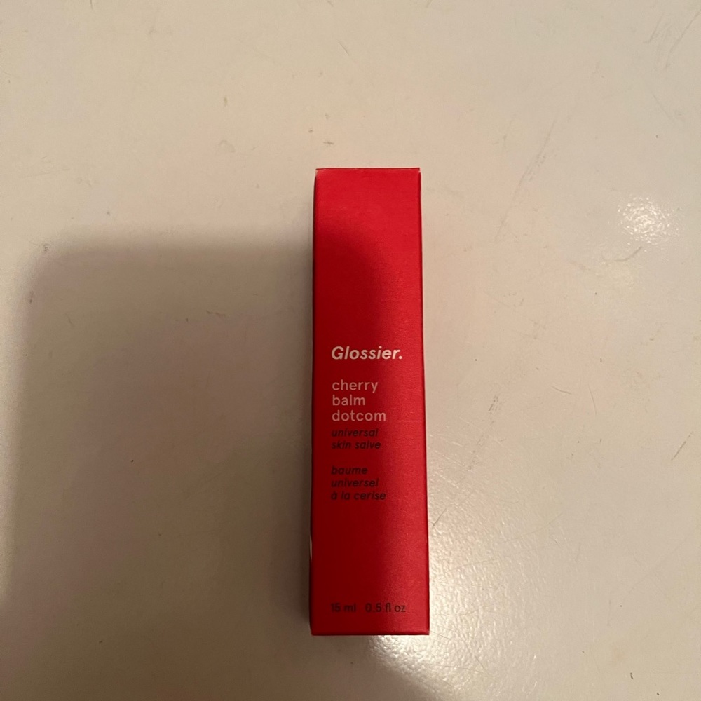 glossier balm dotcom - Picture 3 of 3